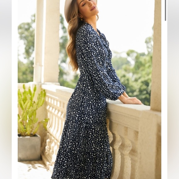 NWT Dotted dress - Picture 5 of 5